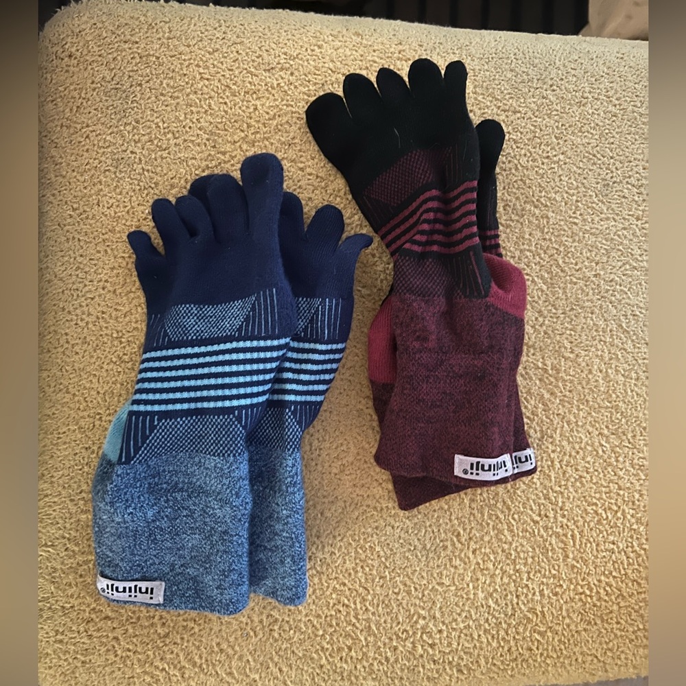 2 pair medium mid weightht women’s Injinji hiking socks.
